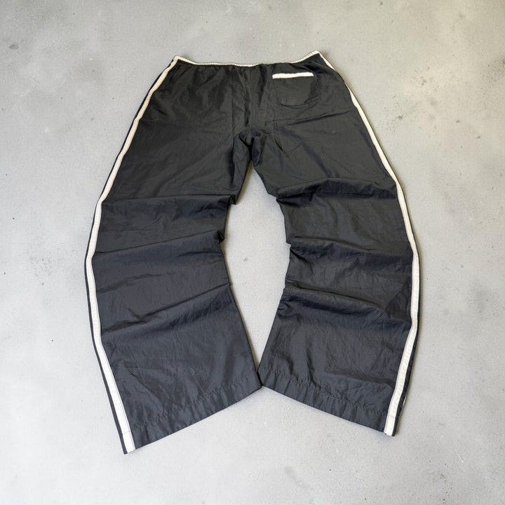 Adidas Vintage Trackpants Baggy Fit Größe M/L(Bilder können nicht ausgeschnitten werden )