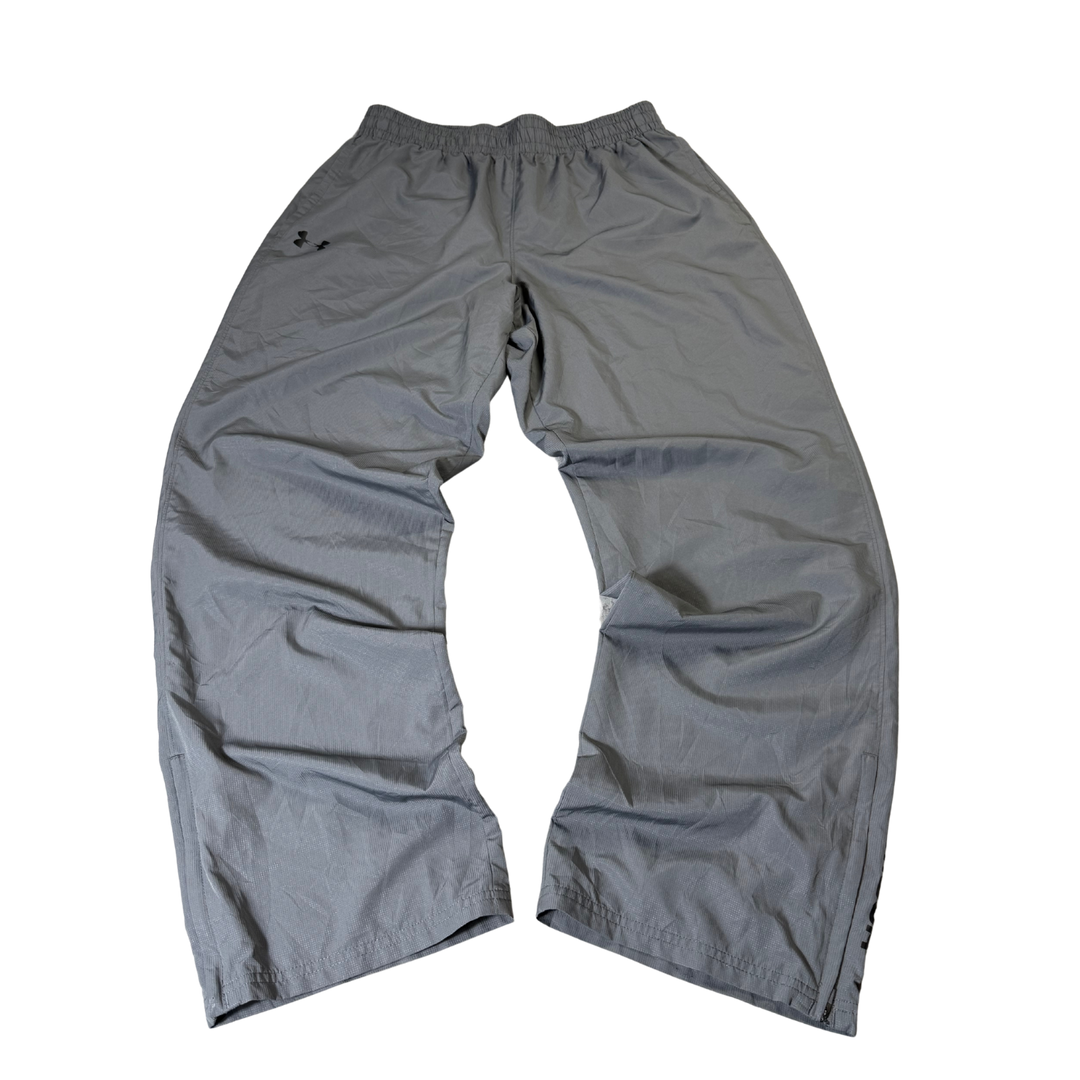Under Armour Vintage Trackpants Baggy Fit Größe M/L