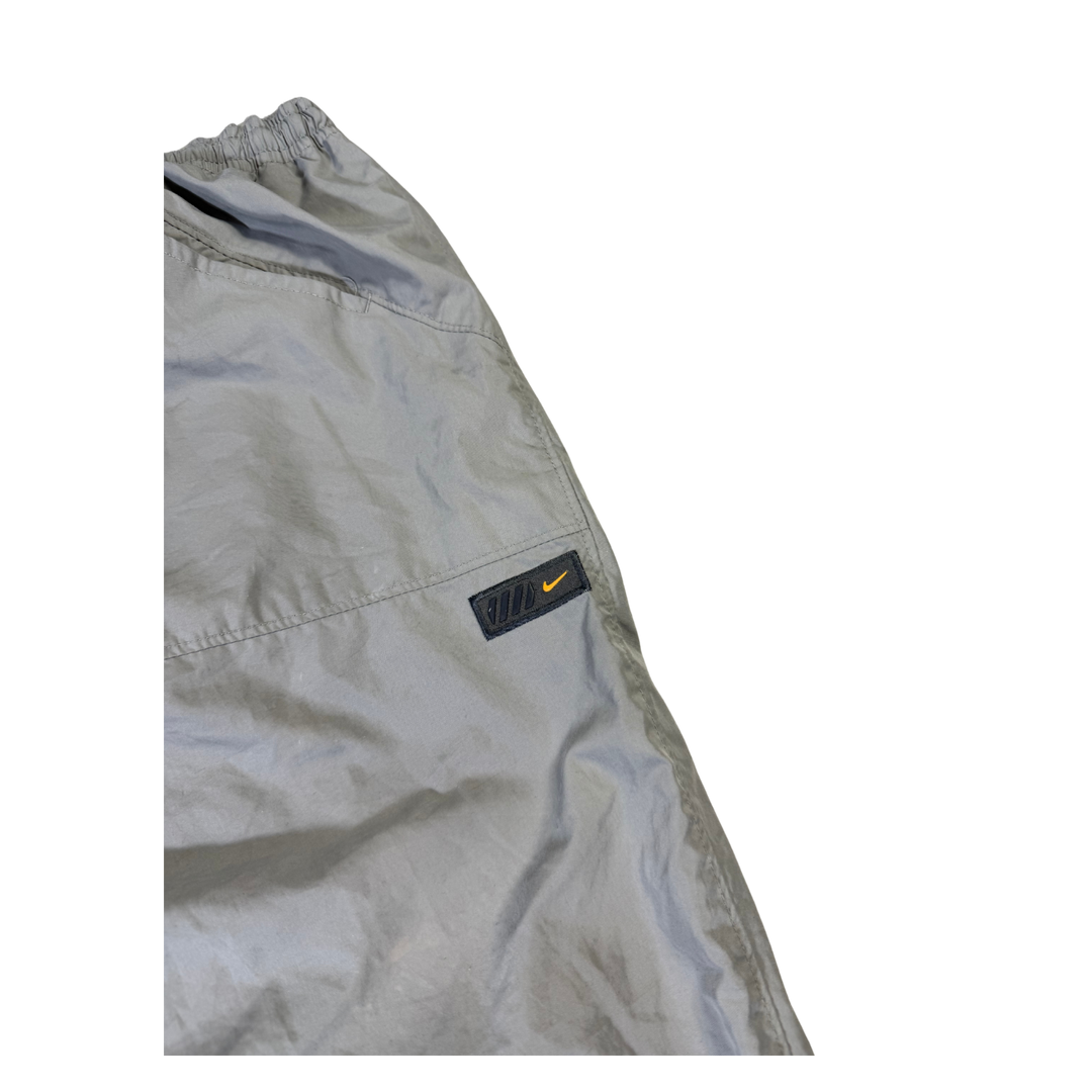 Nike Vintage Trackpants Baggy Fit Größe L/XL