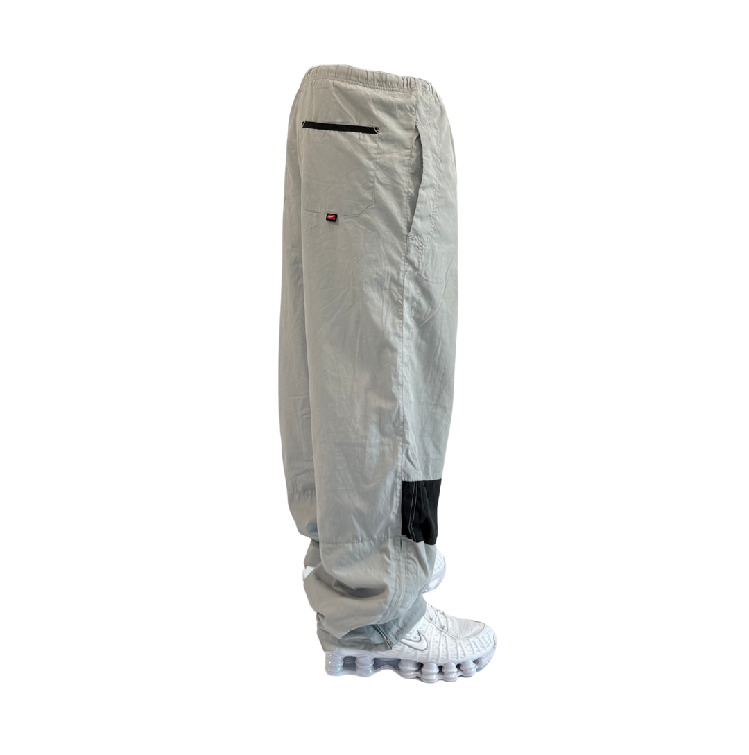 Nike Vintage Trackpants Baggy Fit Größe L/XL